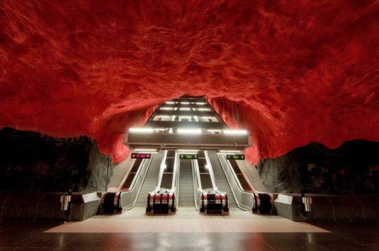 [Image: stockholm-metro32-550x365.jpg]