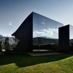 mirrorhouse-1