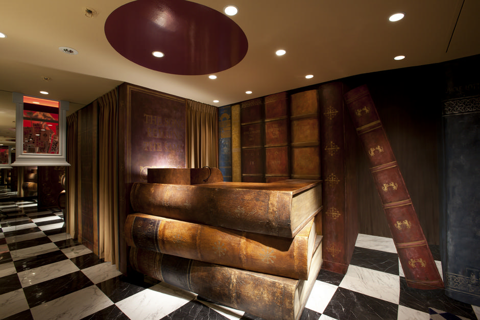 alice-in-wonderland-restaurant8