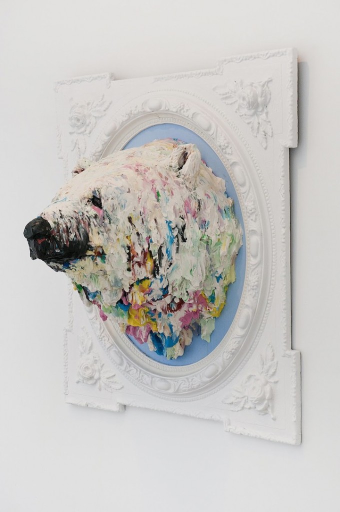 3D Polar Bear Sculpture – Fubiz Media