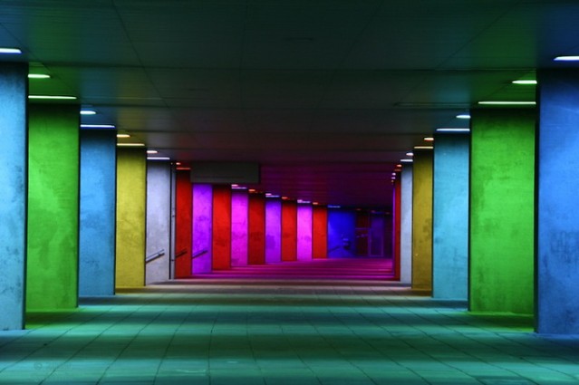 Chromatic Building – Fubiz Media