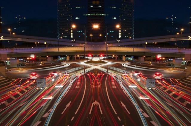 Symmetry Long Exposures in Japan – Fubiz Media