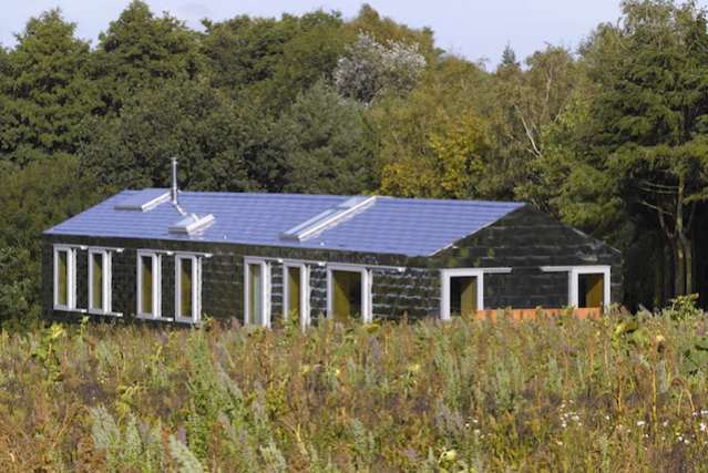 The Balancing Barn House – Fubiz Media