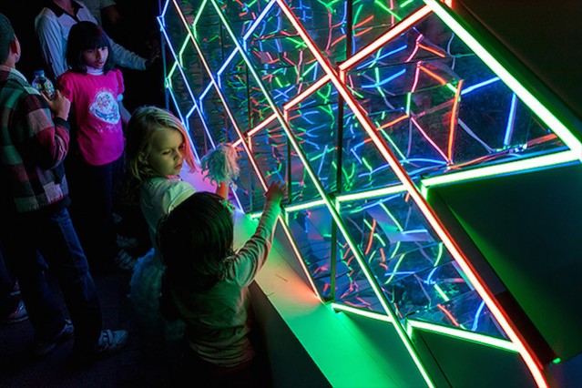 Light Installation For Vivid Sydney – Fubiz Media