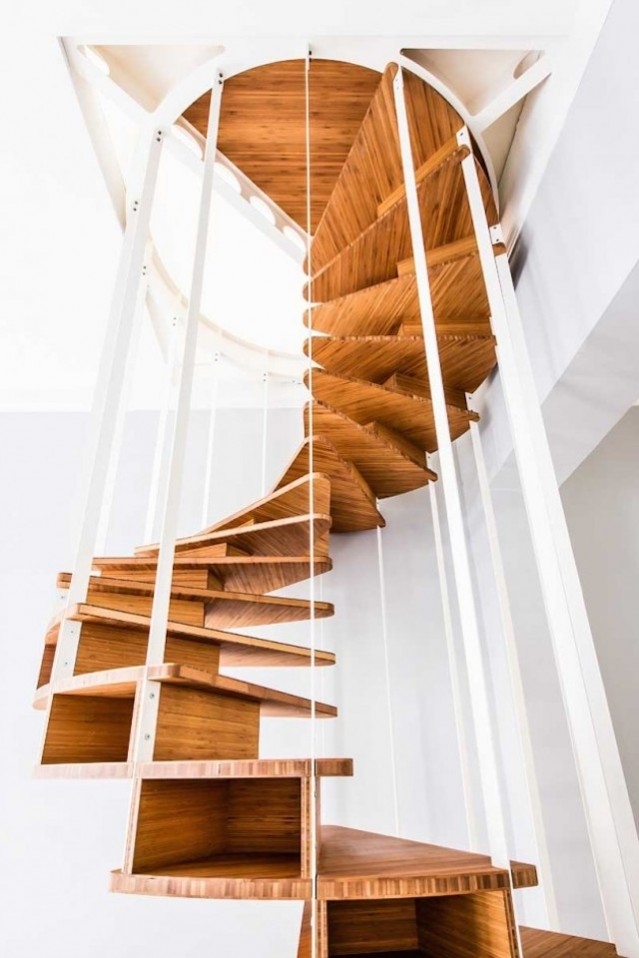 Wooden Spiral Staircase – Fubiz Media