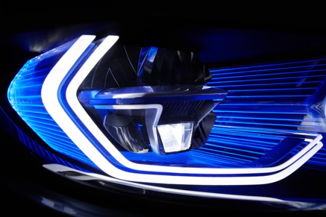 BMW M4 Concept Iconic Lights – Fubiz Media