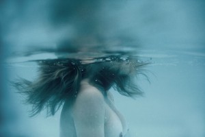 Underwater Sensual Portraits – Fubiz Media