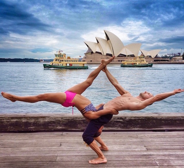 Gravity Defying Yoga Poses In Photos_15 – Fubiz Media, duo yoga poses 