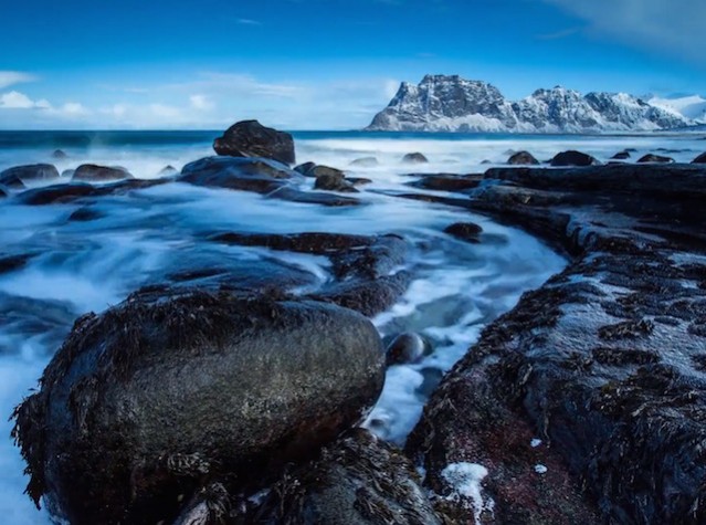 Timelapse Through Lofoten Islands – Fubiz Media