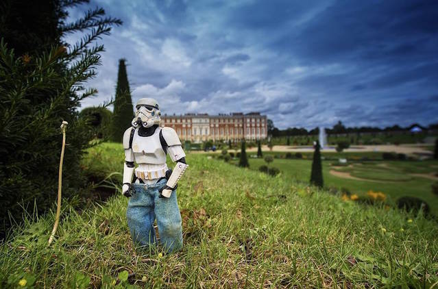 The Civilian Life Of A Star Wars Stormtrooper – Fubiz Media