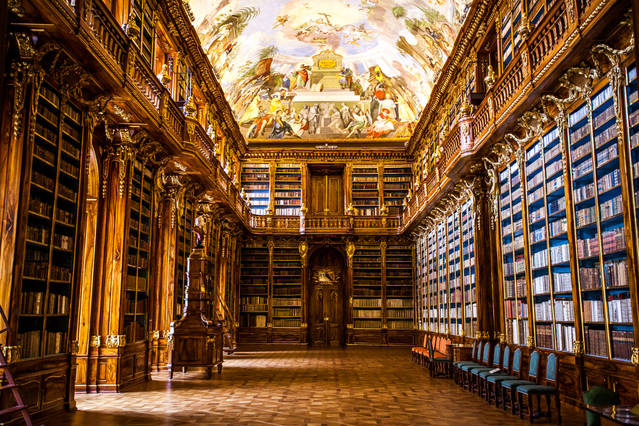 Baroque Library in Prague – Fubiz Media