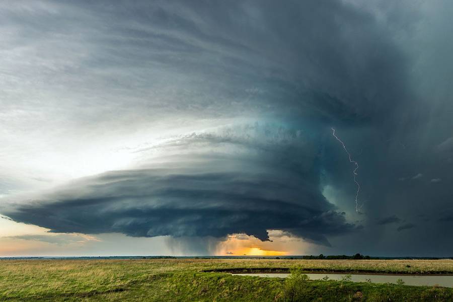Deadly Storms Photography – Fubiz Media