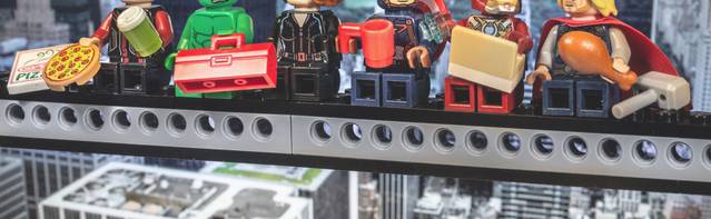 LEGO Scenes with Pop Culture Figurines – Fubiz Media