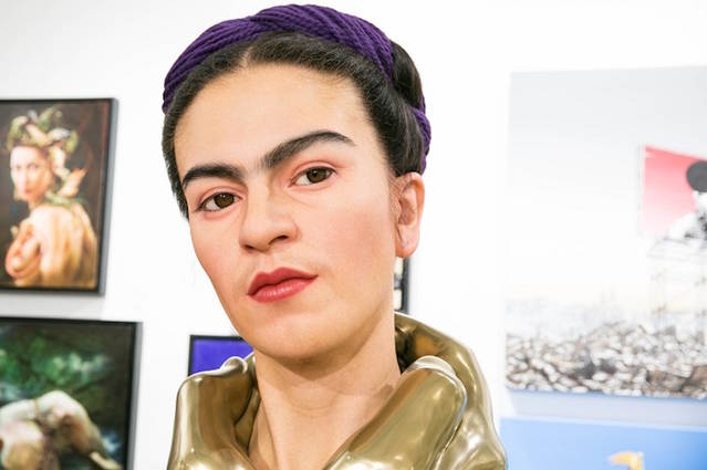 Hyperrealistic Sculpture of Frida Kahlo – Fubiz Media