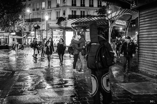 Black and White Photos of Couples’ Tender Instants in Public Places ...