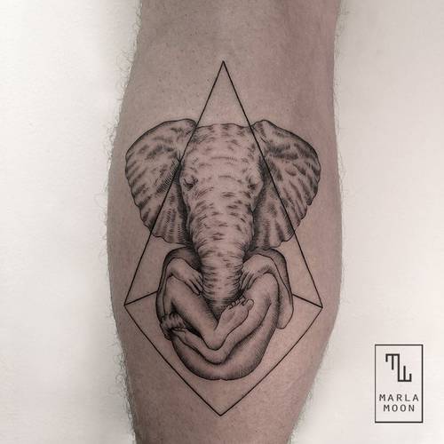 Thrilling Geometric Black and White Tattoos – Fubiz Media