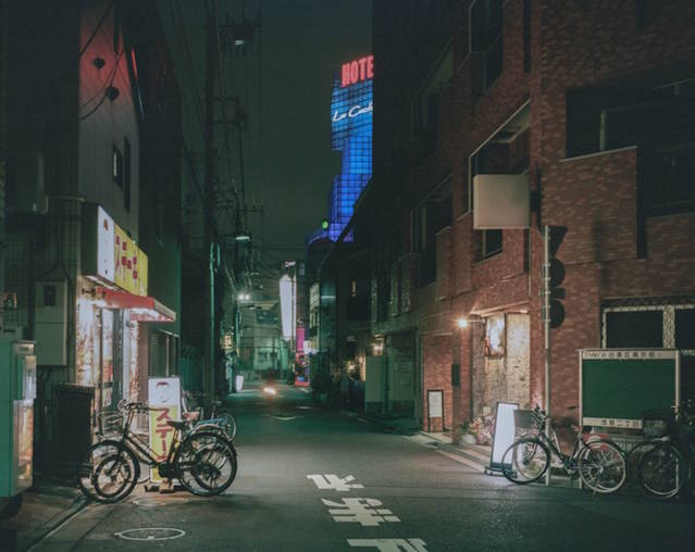 Tokyo Murmurings Photography – Fubiz Media