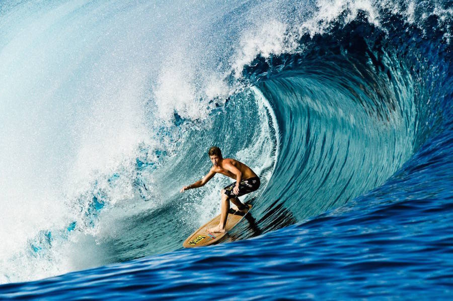 Mind-Blowing Surf Pictures by Ryan Struck – Fubiz Media