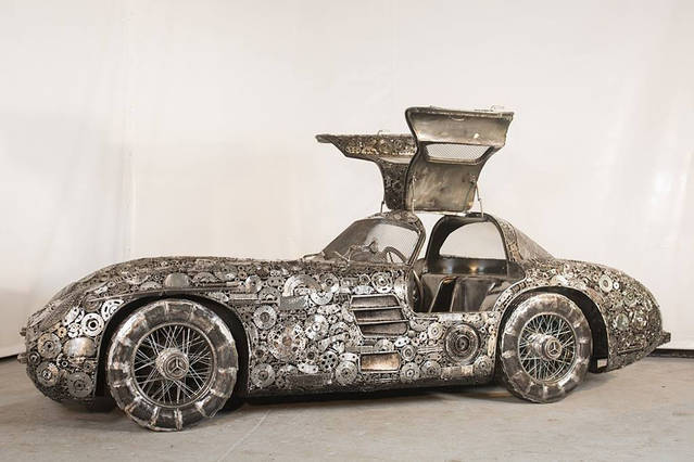 Iconic Cars Made With Junk Metals – Fubiz Media