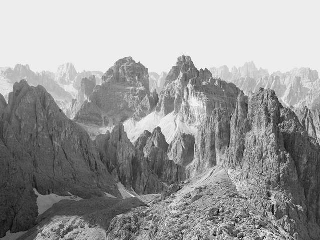 Artificial Black and White Landscapes – Fubiz Media