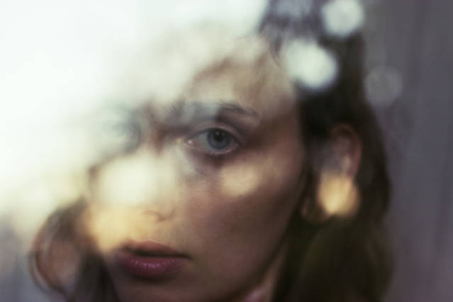 Powerful Self-Portraits by Isabella Bubola – Fubiz Media