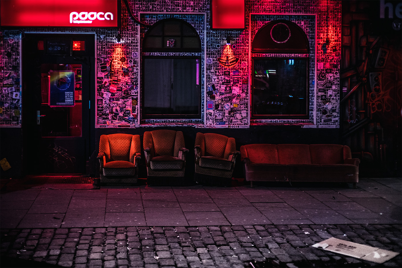 Mesmerizing Shots of Hamburg Streets at Night – Fubiz Media