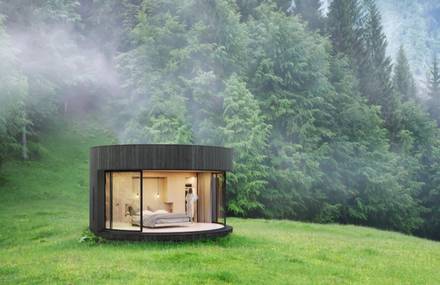 Fantastic Curved Cabin into Nature