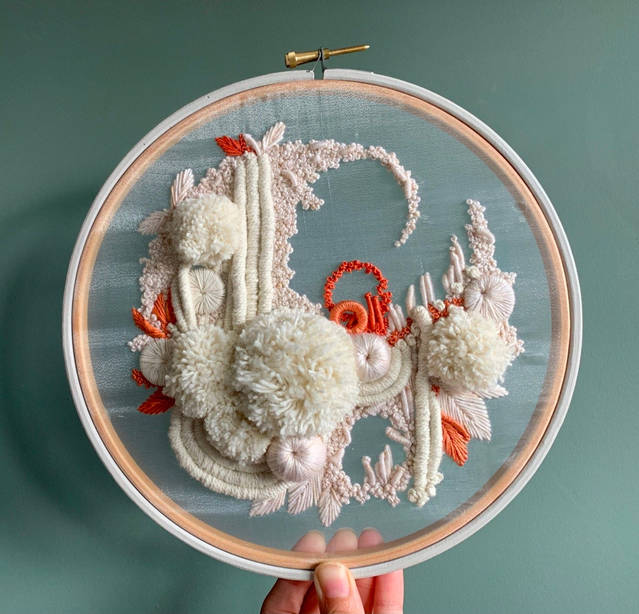 Beautiful Embroidery by Helen Wilde – Fubiz Media