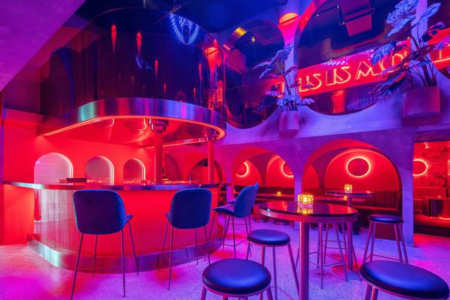 Surprising and Futuristic Club in China – Fubiz Media