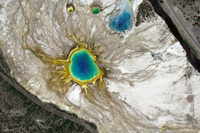 New Amazing Cliches from above by Google Earth – Fubiz Media