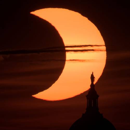 An Annular Solar Eclipse by NASA’s Photographers – Fubiz Media